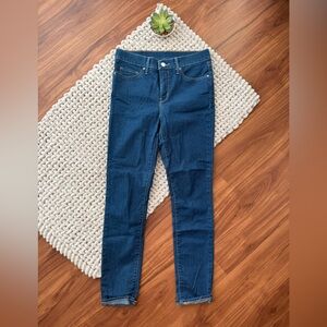 Levi Strauss Women’s 311 Shaping Skinny Jeans - Irregulars